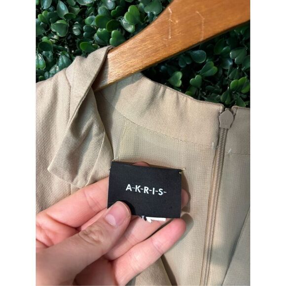 AKRIS Tan And Gold Dress Sz 8 Silk - Picture 4 of 5